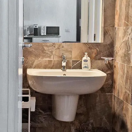 Rebecca Lejlighed Pula